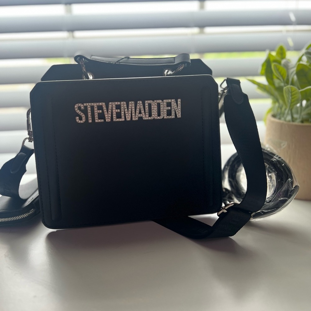 Steve Madden Black Crossbody Bag